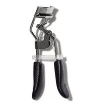 Load image into Gallery viewer, e.l.f. Pro Eyelash Curler